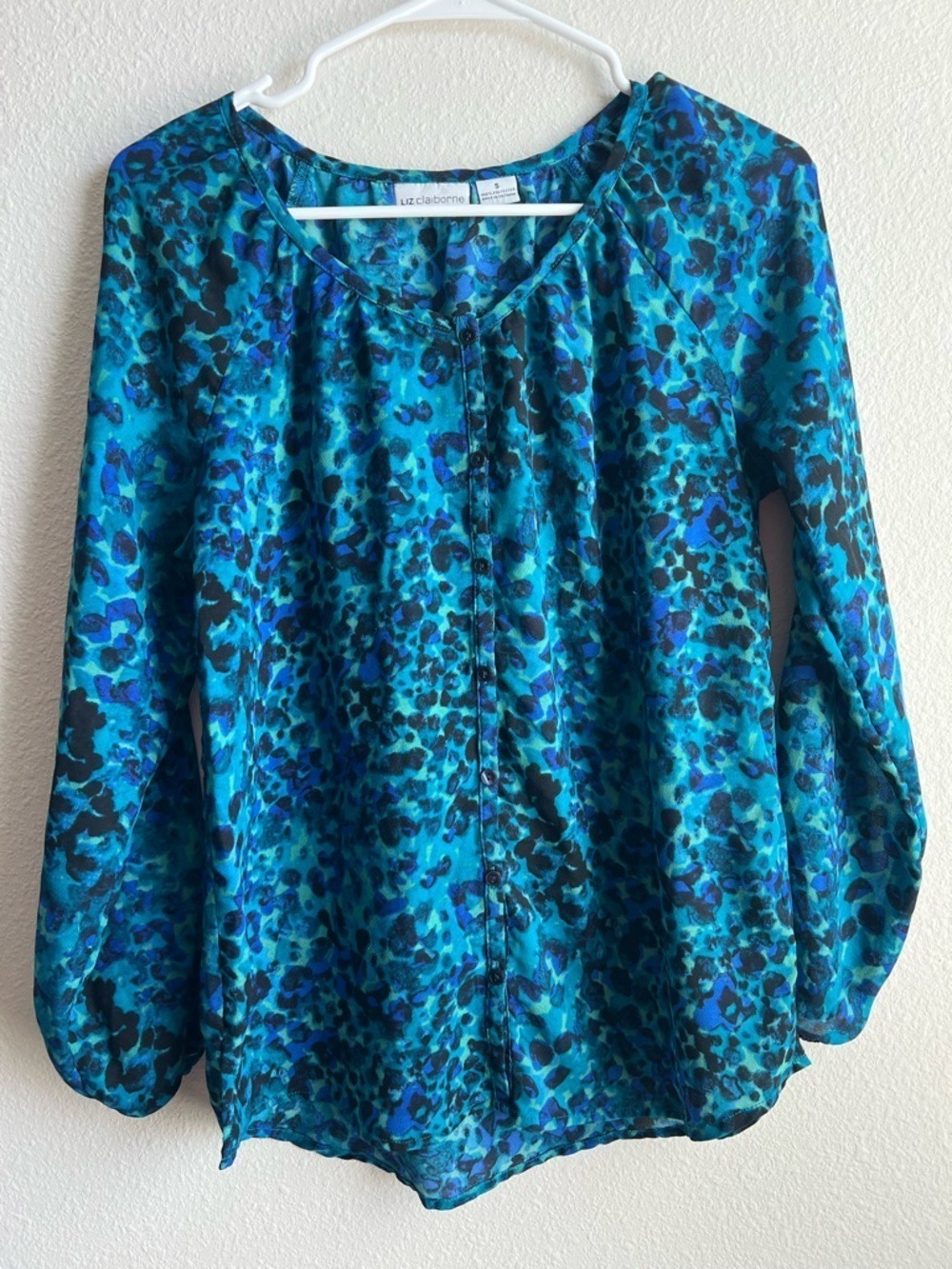 Liz Claiborne Teal Blue Printed Long Sleeve Blouse Top S Animal Print Workwear